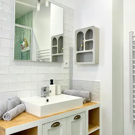 Grand Rénové Avec Goût Au Coeur D'angers, Centre Des Congrès Apartamento Angers