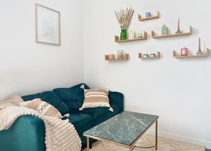 Grand Renove Avec Gout Au Coeur D'angers, Centre Des Congres Angers