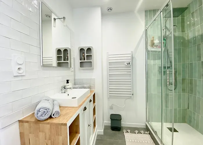 Grand Renove Avec Gout Au Coeur D'angers, Centre Des Congres Lägenhet Angers